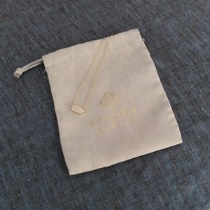 Kendra Scott Elisa Gold Pendant Necklace